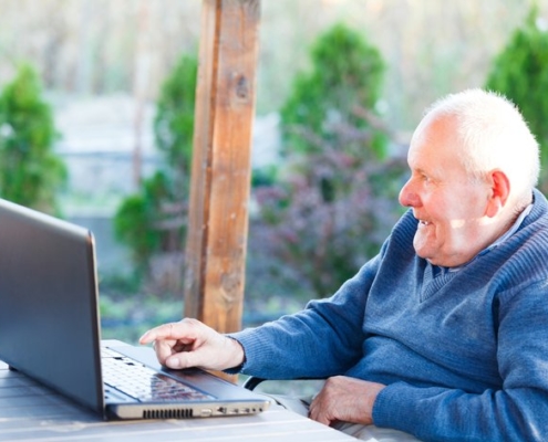 Clases Virtuales Adultos MAyores en San Isidro